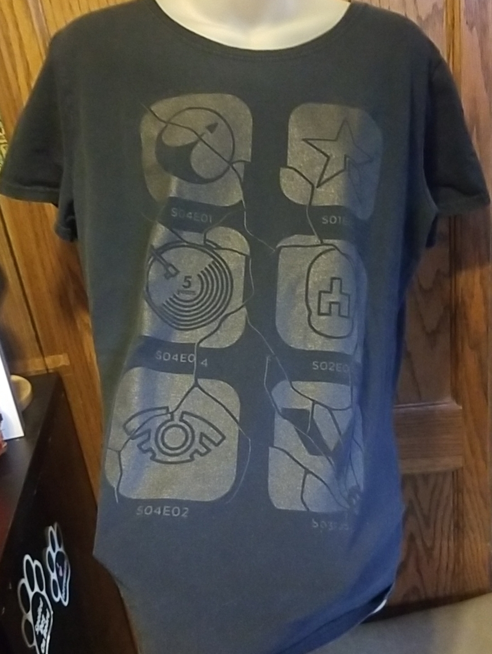 Sale BLACK MIRRORS T-Shirt